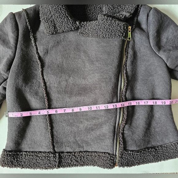Astrid Size L faux suede relaxed fit crop jacket zip up brown sherpa - Picture 7 of 9